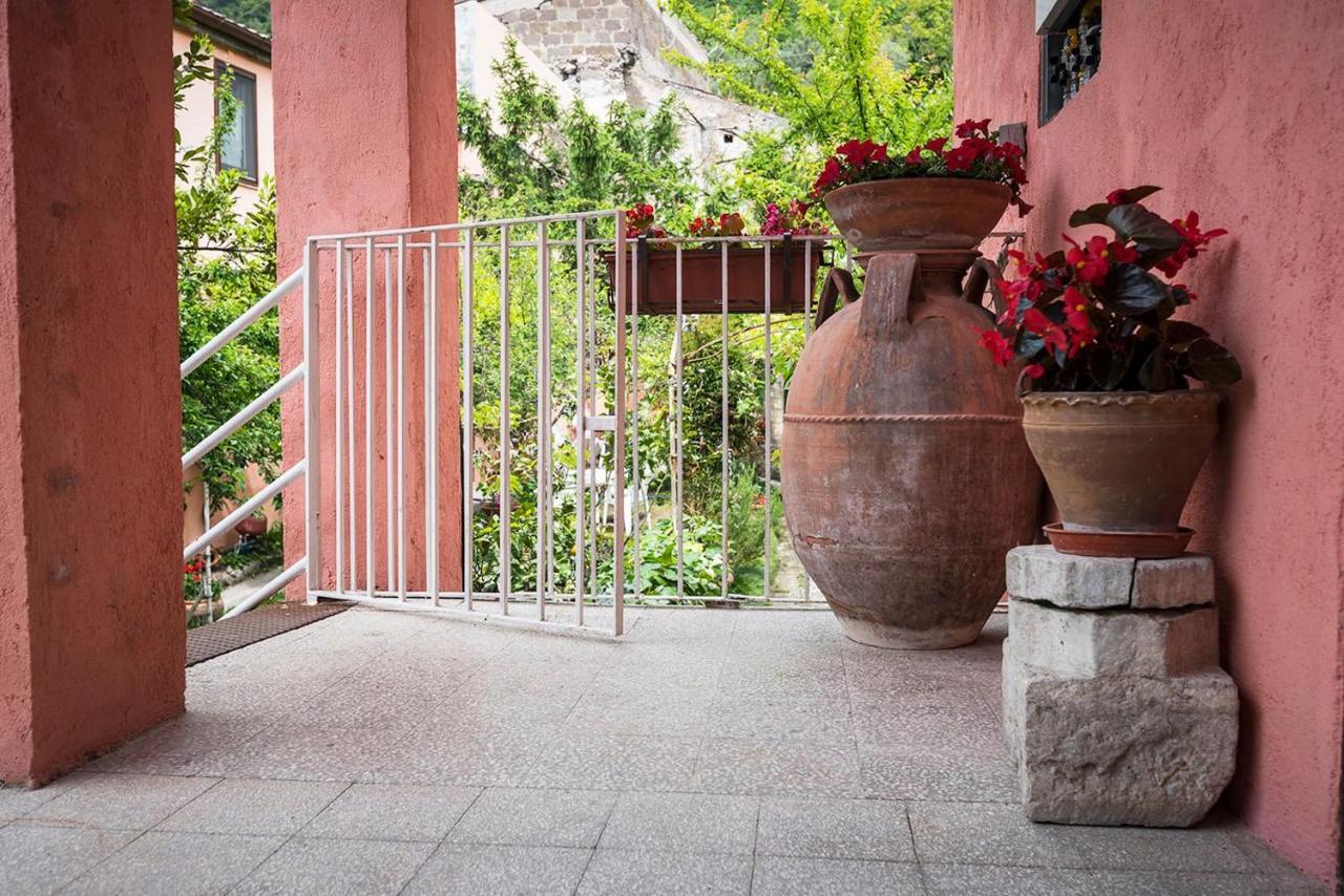 Borgo San Lorenzello Exterior photo