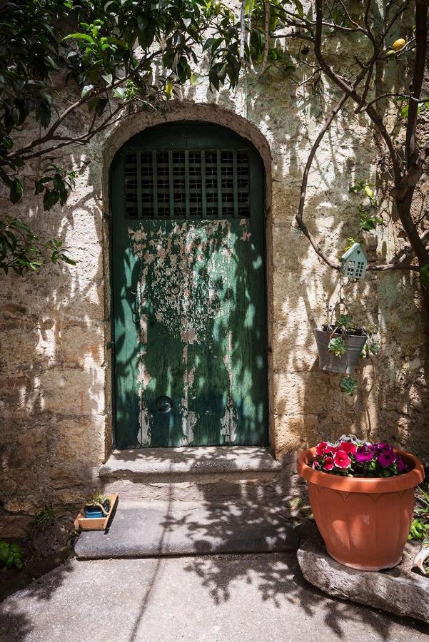 Borgo San Lorenzello Exterior photo