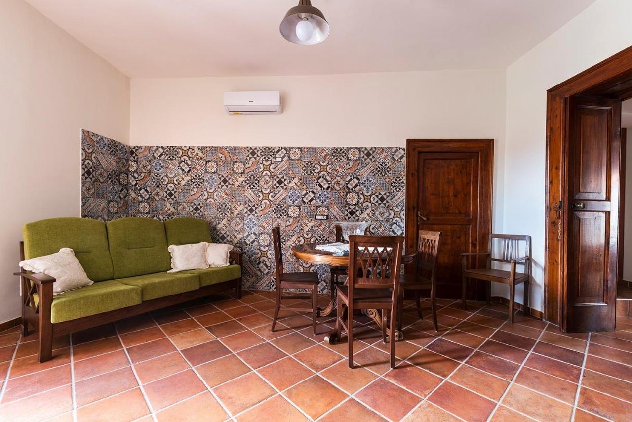Borgo San Lorenzello Exterior photo