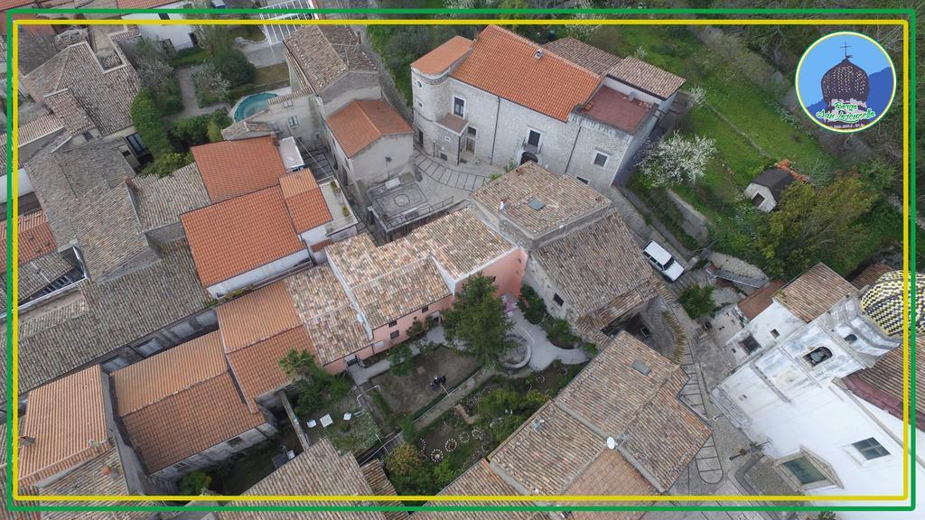 Borgo San Lorenzello Exterior photo